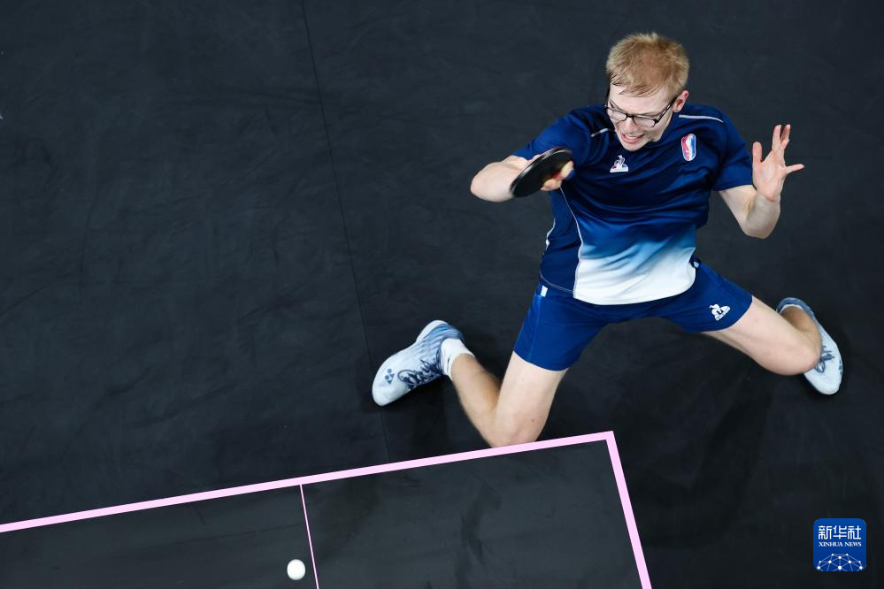 辗转多队 辗转多队