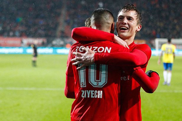 进攻端借助 进攻端借助